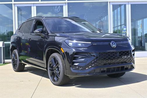 2025 Volkswagen Tiguan 2.0T SE R-Line Black 4MOTION