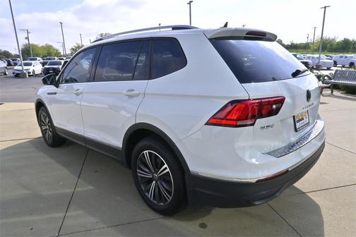 2024 Volkswagen Tiguan 2.0T Wolfsburg Edition