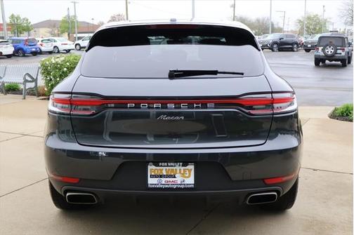 2021 Porsche Macan Base
