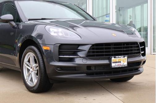 2021 Porsche Macan Base