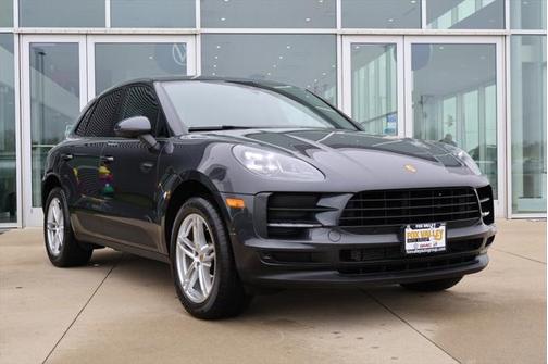 2021 Porsche Macan Base