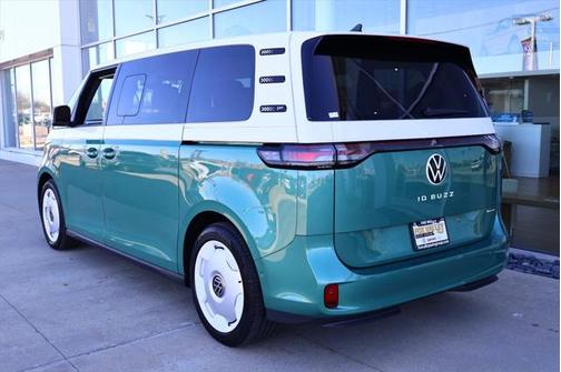 2025 Volkswagen ID. Buzz 1st Edition with 4MOTION