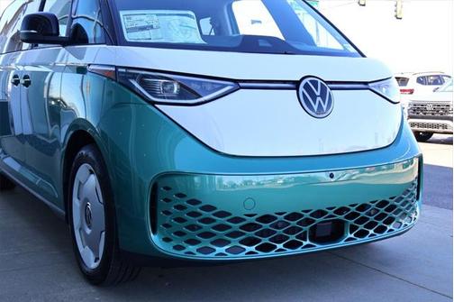 2025 Volkswagen ID. Buzz 1st Edition with 4MOTION