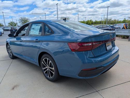 Monterey Blue Pearl 2026 Volkswagen Jetta 1.4T S
