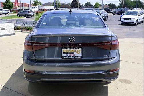2025 Volkswagen Jetta 1.5T SE