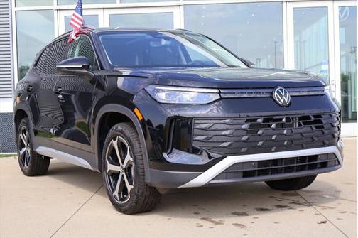 2025 Volkswagen Tiguan 2.0T SE 4MOTION