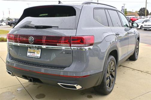 2026 Volkswagen Atlas 2.0T SE w/Technology 4MOTION