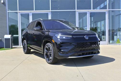 2025 Volkswagen Tiguan 2.0T SEL R-Line 4MOTION