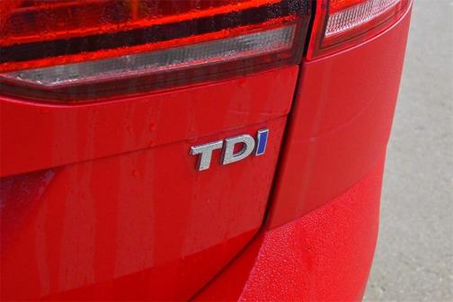 2015 Volkswagen Golf SportWagen TDI S 4-Door