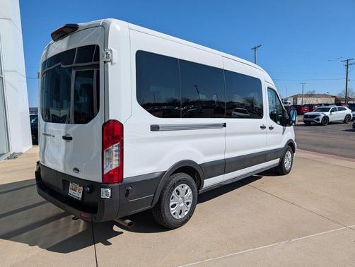 2024 Ford Transit-350 XLT