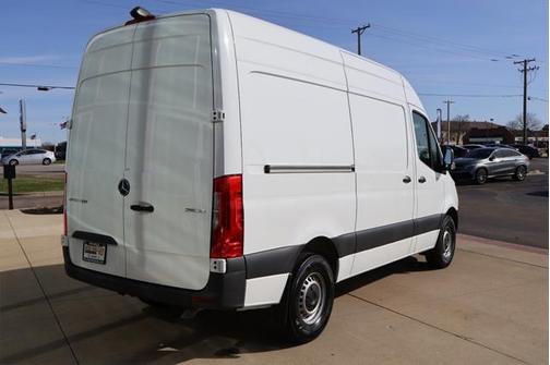 2022 Mercedes-Benz Sprinter 2500 Standard Roof