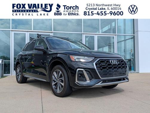 Black Metallic 2023 Audi Q5 45 S line Premium