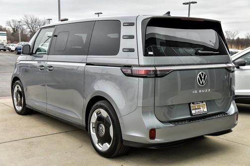 2025 Volkswagen ID. Buzz Pro S