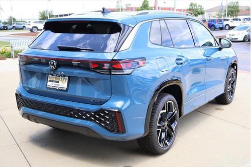 2025 Volkswagen Tiguan 2.0T SEL R-Line 4MOTION
