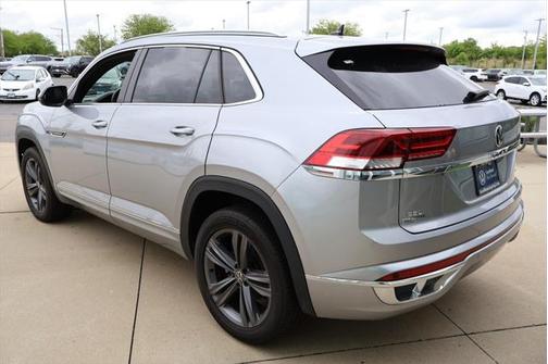 2022 Volkswagen Atlas Cross Sport 2.0T SEL