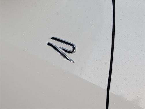 2026 Volkswagen Tiguan 2.0T SE R-Line Black 4MOTION