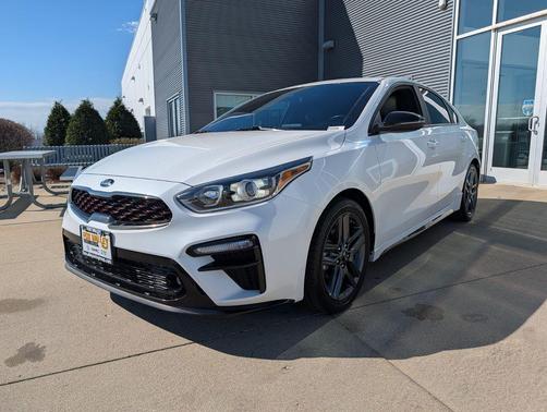 Snow White Pearl 2021 Kia Forte GT-Line