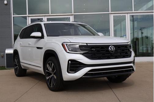 2025 Volkswagen Atlas 2.0T SEL Premium R-Line 4MOTION