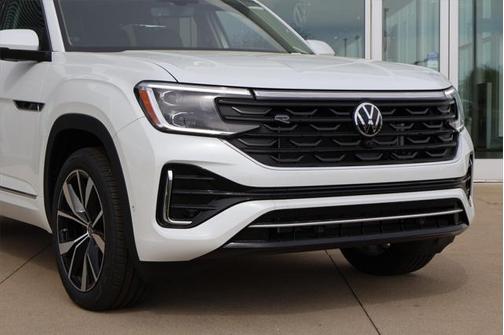 2025 Volkswagen Atlas 2.0T SEL Premium R-Line 4MOTION