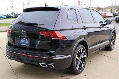 2023 Volkswagen Tiguan 2.0T SEL R-Line 4MOTION