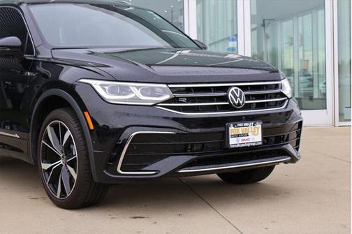 2023 Volkswagen Tiguan 2.0T SEL R-Line 4MOTION