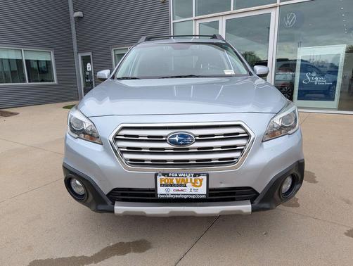 Ice Silver Metallic 2016 Subaru Outback 3.6R Limited
