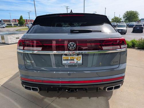 pure gray 2026 Volkswagen Atlas Cross Sport 2.0T SEL Premium