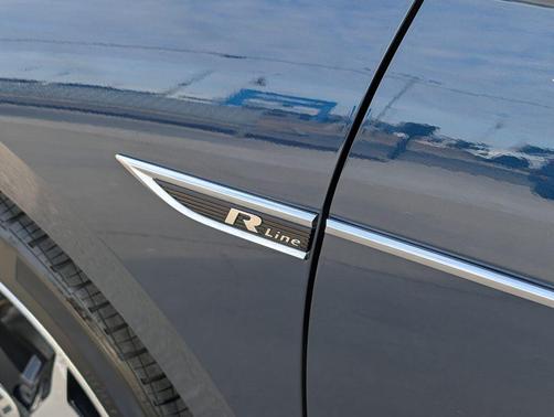 2020 Volkswagen Passat 2.0T R-Line