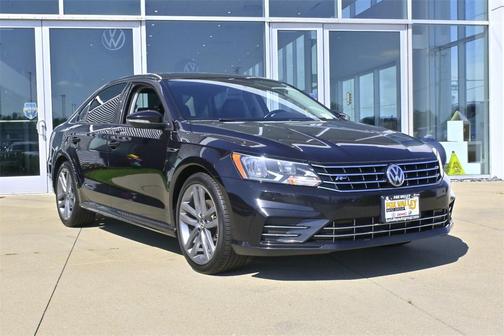 2018 Volkswagen Passat 2.0T S