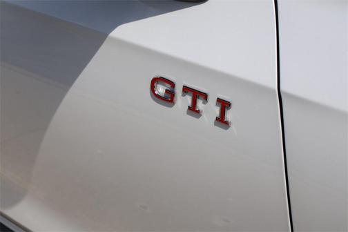 2025 Volkswagen Golf GTI 2.0T S DSG