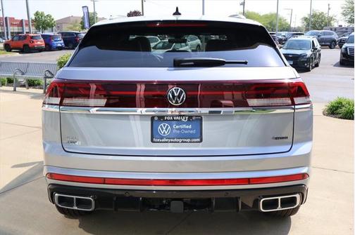 2024 Volkswagen Atlas Cross Sport 2.0T SEL Premium