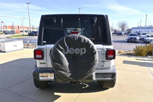 2022 Jeep Wrangler Unlimited Sport