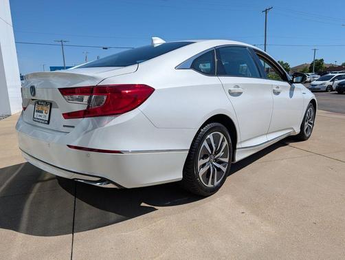 White 2021 Honda Accord Hybrid EX-L