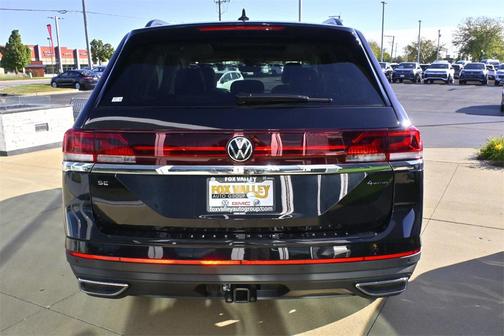 2026 Volkswagen Atlas 2.0T SE w/Technology 4MOTION