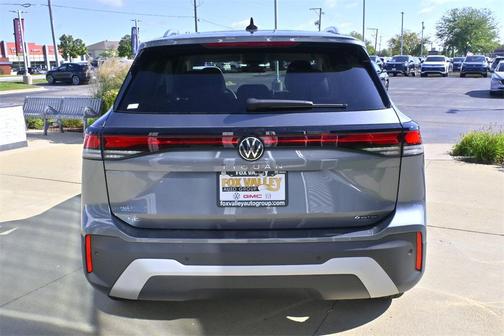 2025 Volkswagen Tiguan 2.0T SE 4MOTION