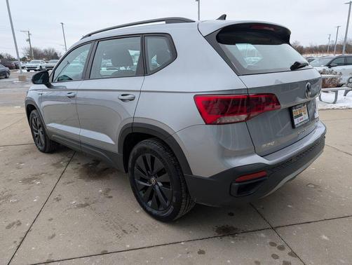 2022 Volkswagen Taos 1.5T S