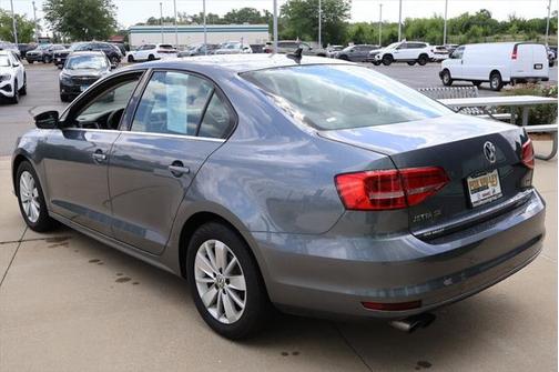 2015 Volkswagen Jetta Auto SE w/Connectivity