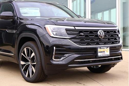 2025 Volkswagen Atlas Cross Sport 2.0T SEL Premium