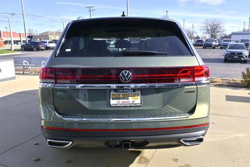 2026 Volkswagen Atlas 2.0T SEL