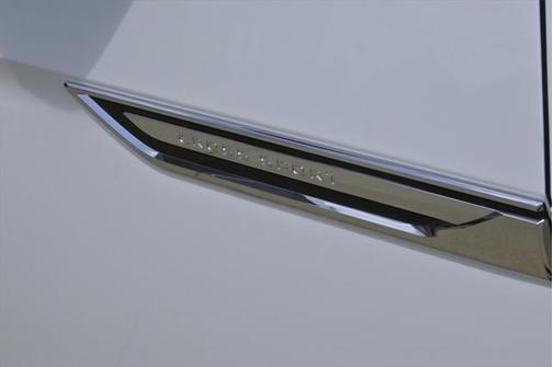 2025 Volkswagen Atlas Cross Sport 2.0T SE