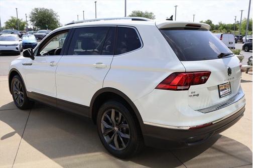 2022 Volkswagen Tiguan 2.0T SE 4MOTION