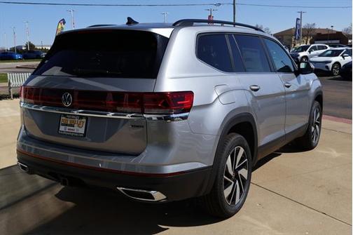 2025 Volkswagen Atlas 2.0T SE w/Technology 4MOTION