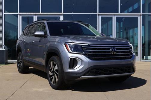 2025 Volkswagen Atlas 2.0T SE w/Technology 4MOTION