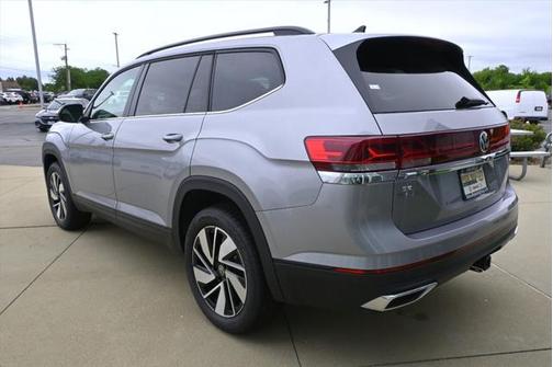 2025 Volkswagen Atlas 2.0T SE w/Technology 4MOTION