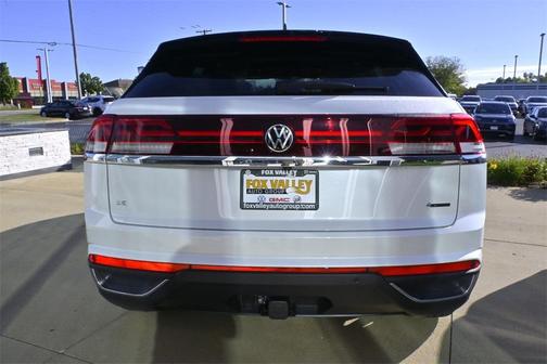 2026 Volkswagen Atlas Cross Sport 2.0T SE w/Technology 4MOTION