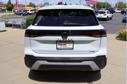 2025 Volkswagen Tiguan 2.0T S 4MOTION