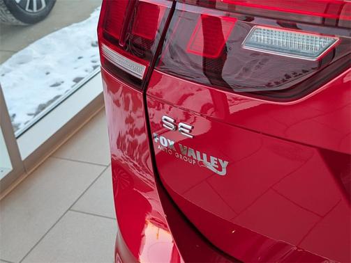 2024 Volkswagen Tiguan 2.0T SE R-Line Black 4MOTION