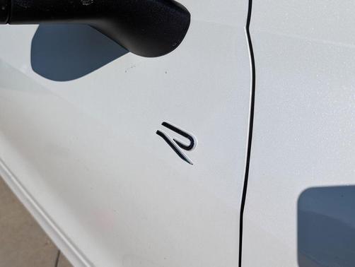 2025 Volkswagen Tiguan 2.0T SE R-Line Black 4MOTION