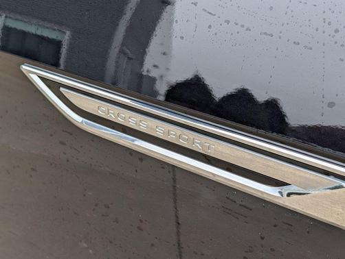 2024 Volkswagen Atlas Cross Sport 2.0T SEL