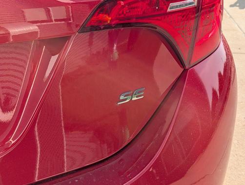 Barcelona Red Metallic 2017 Toyota Corolla L